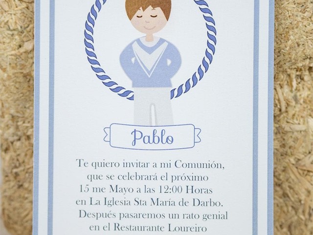 Invitación Niño marinera con Cordón y traje azul clarito