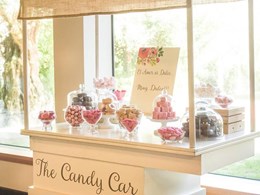 The Candy Car (Ana y Adri)